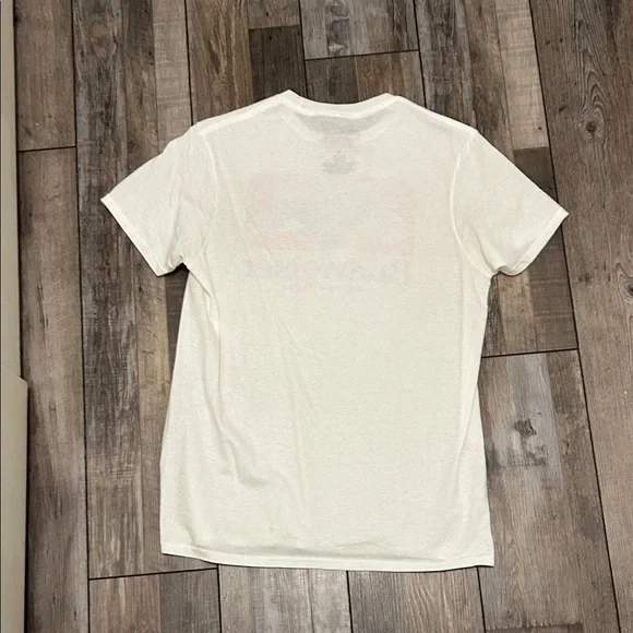 Budweiser Red and Blue Logo Tee - Picture 4 of 4